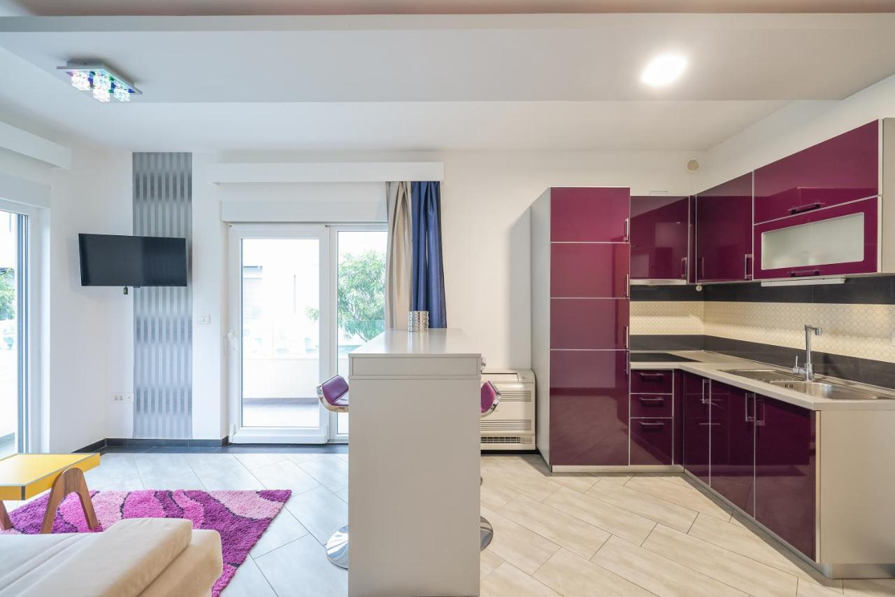 Boutique Apartments Blitz بيبينيا المظهر الخارجي الصورة