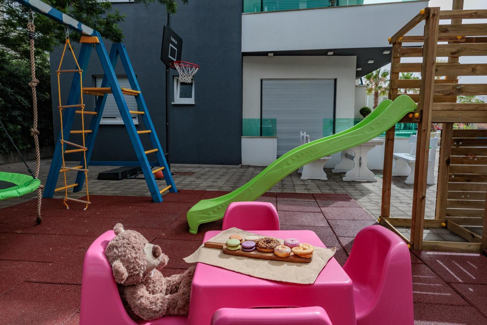 Boutique Apartments Blitz بيبينيا المظهر الخارجي الصورة