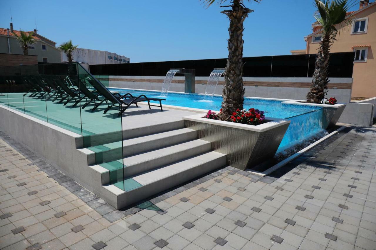 Boutique Apartments Blitz بيبينيا المظهر الخارجي الصورة